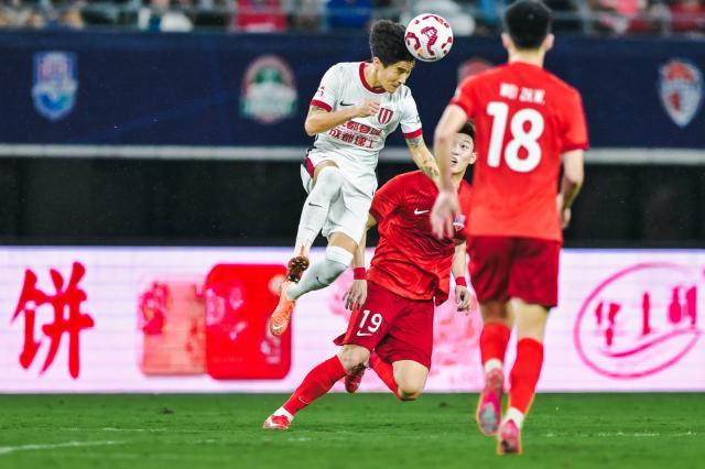 【中超】韦世豪传射罗慕洛破门 蓉城客场4比0梅州