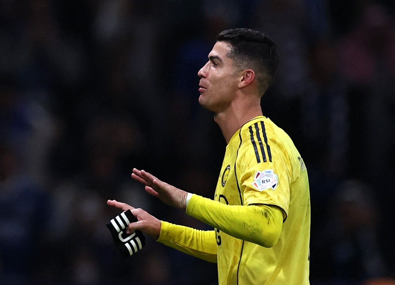 开云登录网址入口-沙特媒体人：C罗认为自己是球队问题所在，考虑申请休假一个月